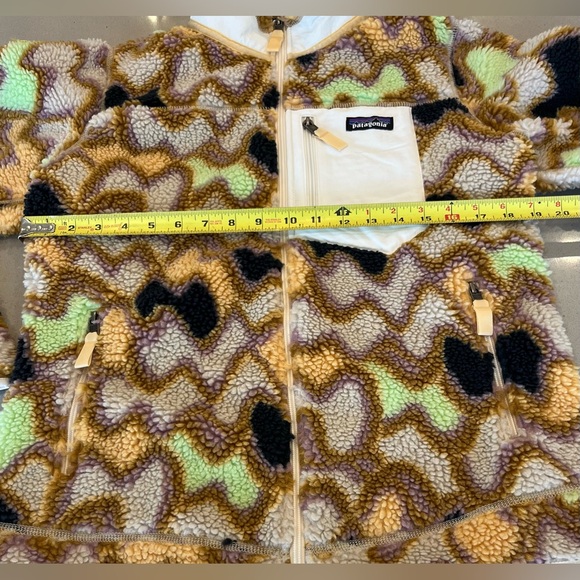 NWT Patagonia Women’s Classic Retro-X Jacket Small Currents Natural Size Medium - Picture 5 of 9